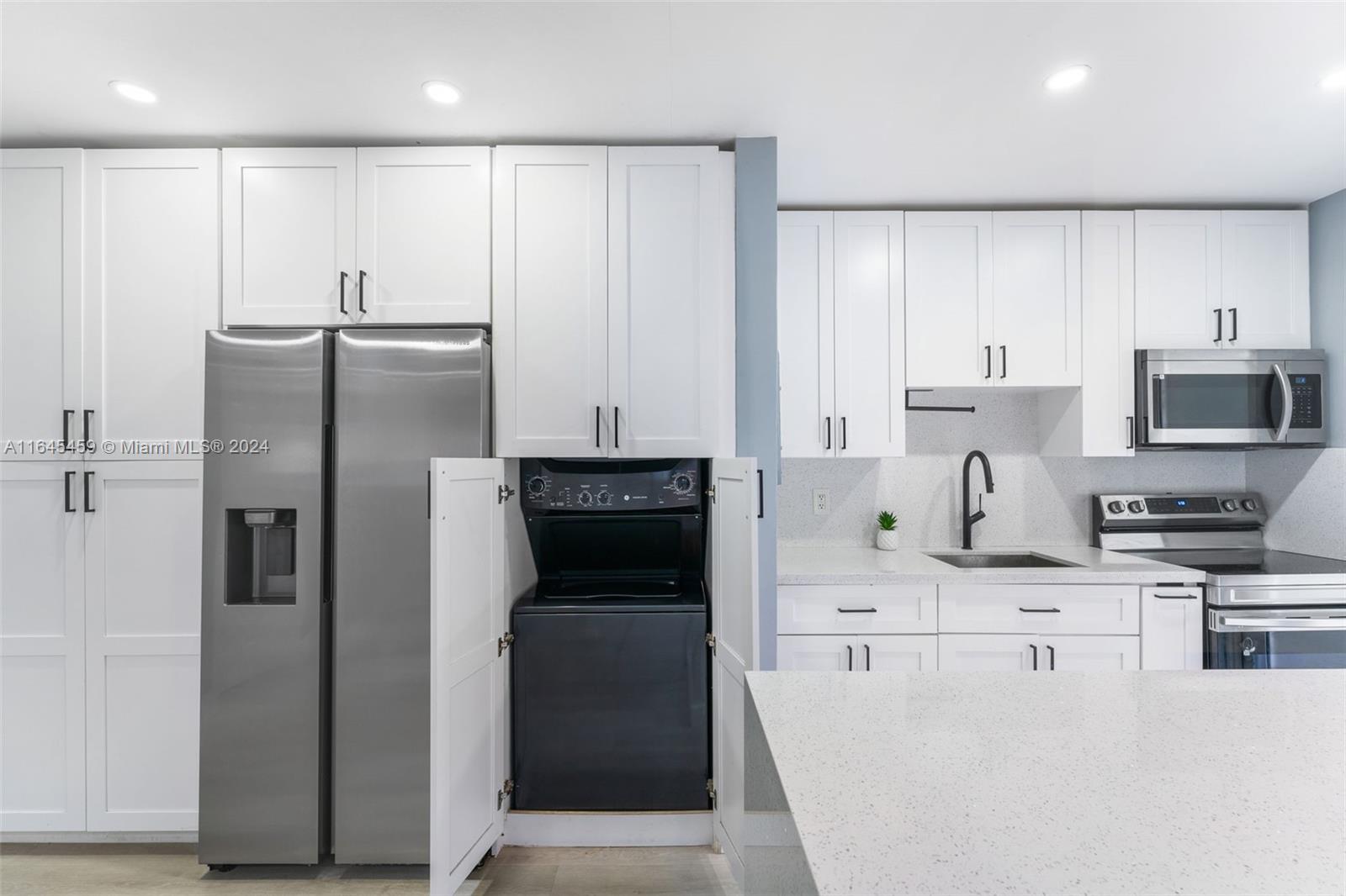 ANDERSON PARK - Residential Income