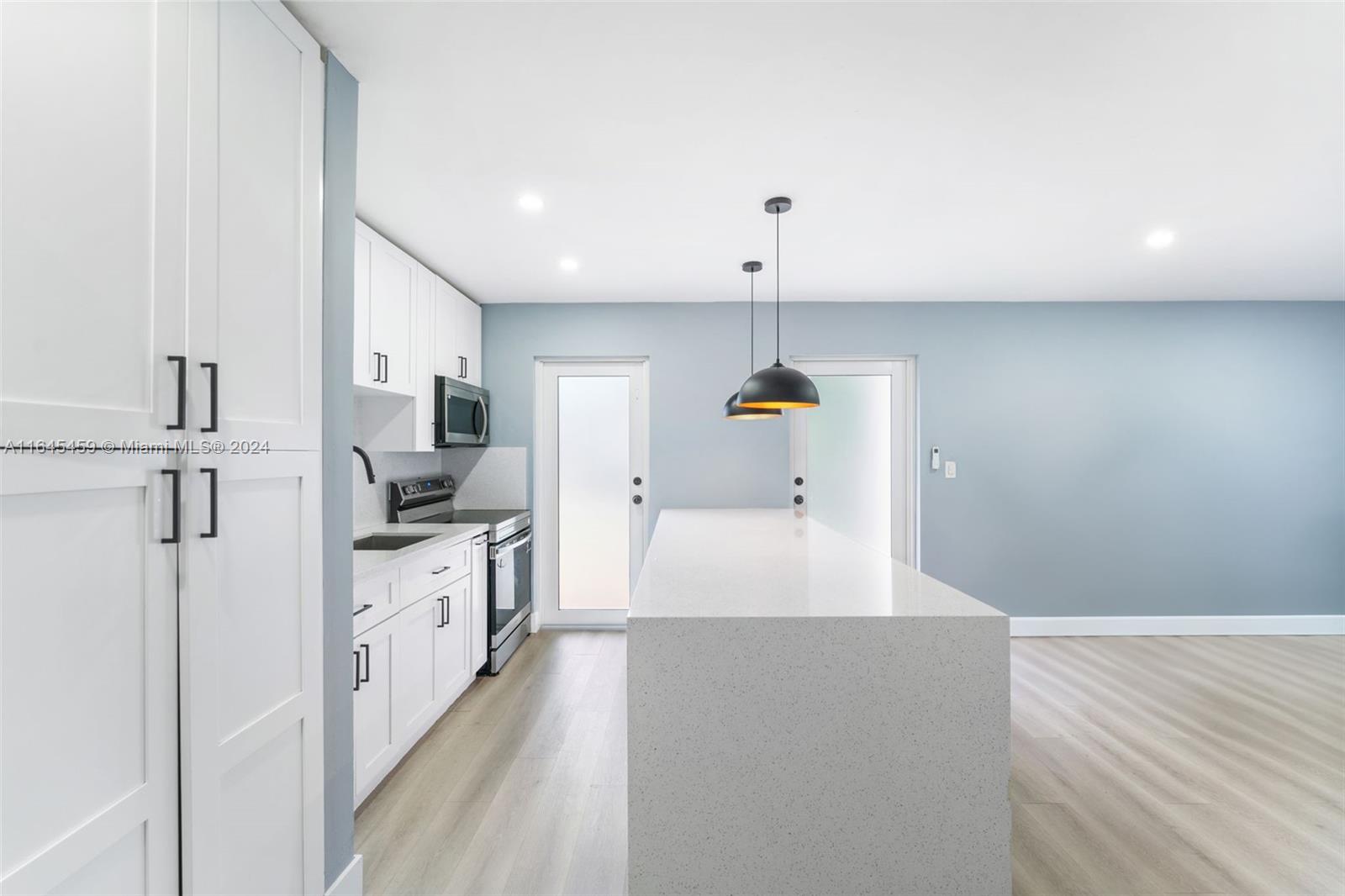 ANDERSON PARK - Residential Income