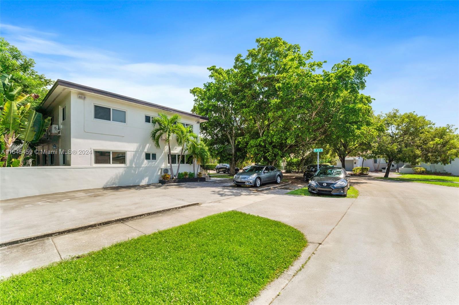 ANDERSON PARK - Residential Income