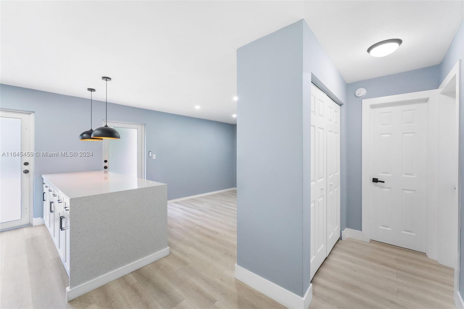 ANDERSON PARK - Residential Income