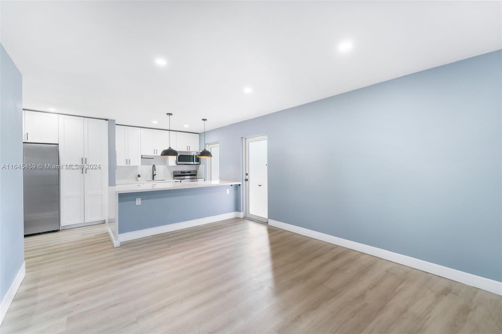 ANDERSON PARK - Residential Income