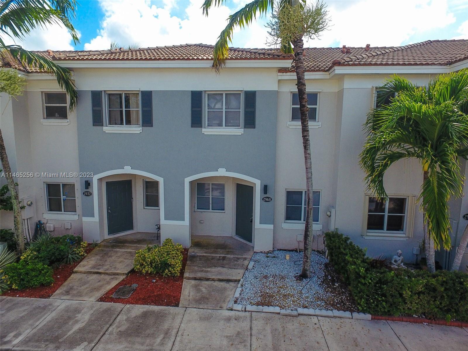 VENETIA GROVE - Residential