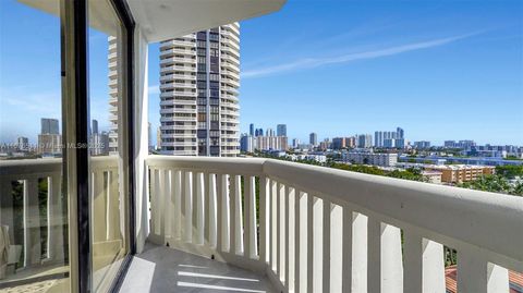 A home in Aventura