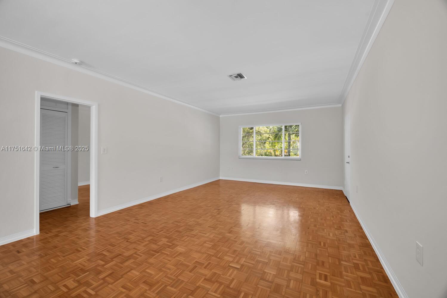 FOUNTAINVIEW MANOR CONDO - Residential Lease