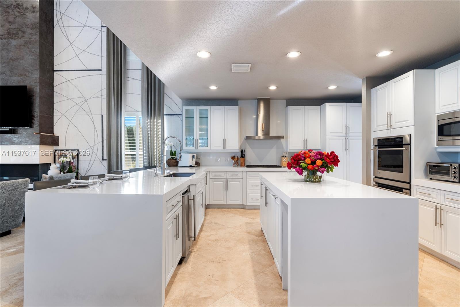 LONG LAKE RANCHES PLAT TW - Residential