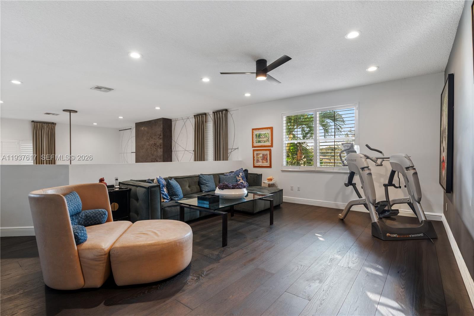 LONG LAKE RANCHES PLAT TW - Residential