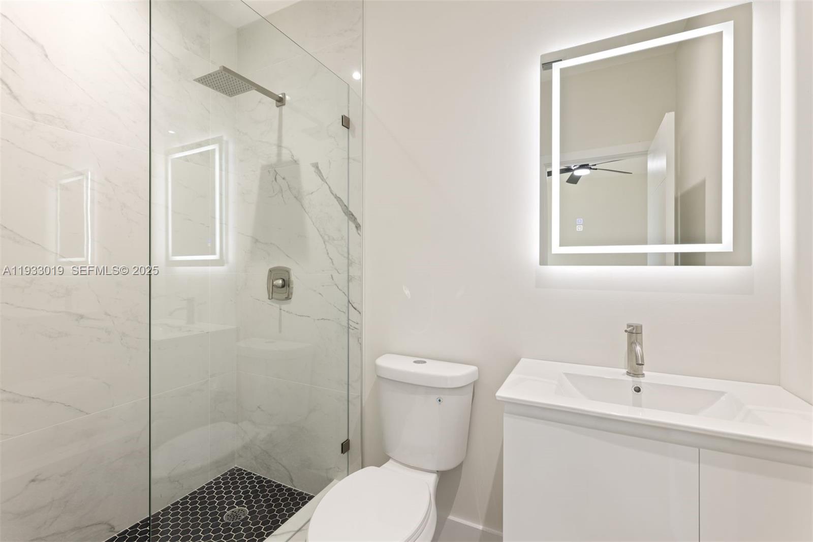 GROVELAND PARK - Residential Income