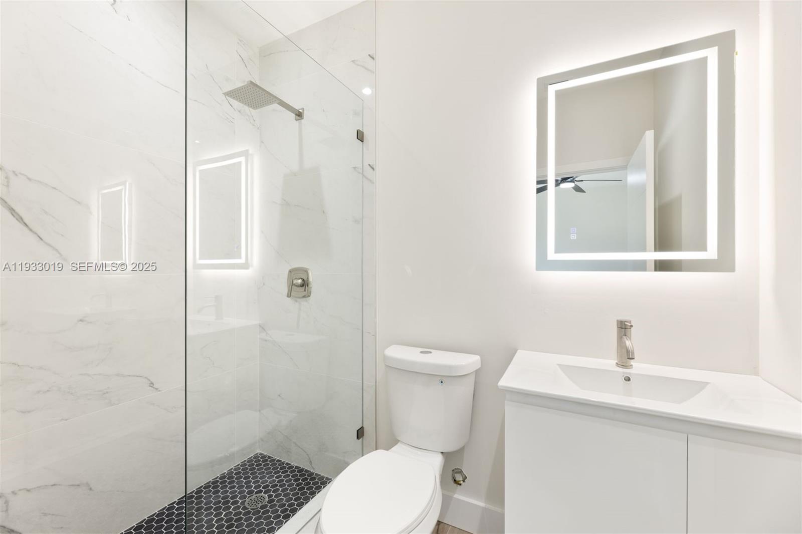 GROVELAND PARK - Residential Income