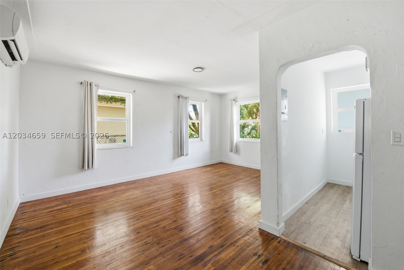 101 NW 74th St 4