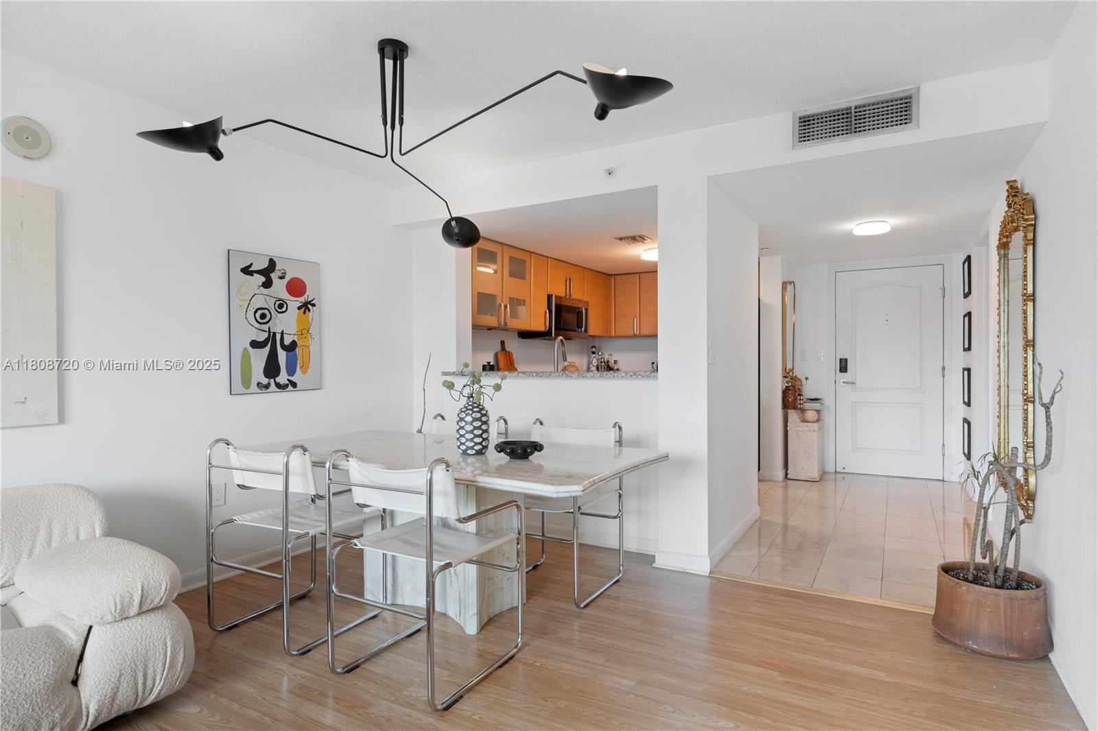 SKYLINE ON BRICKELL CONDO - Residential