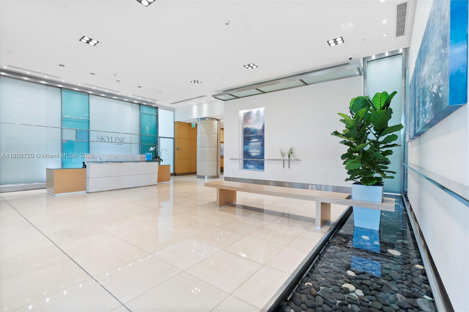 SKYLINE ON BRICKELL CONDO - Residential