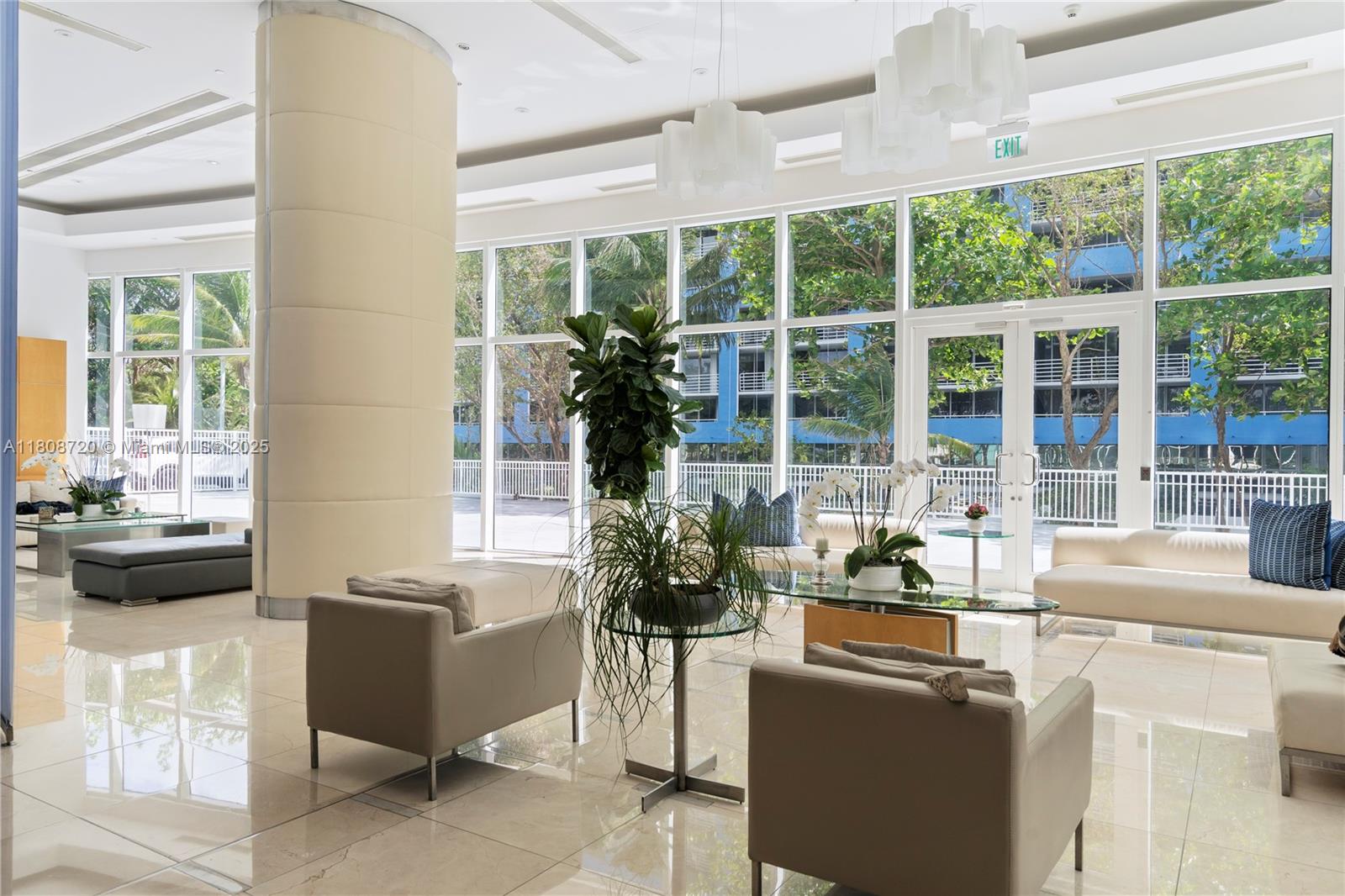 SKYLINE ON BRICKELL CONDO - Residential