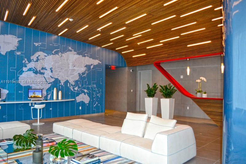 BEACHWALK CONDOMINIUM - Residential