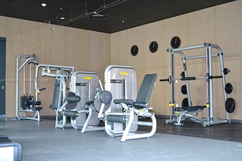 BEACHWALK CONDOMINIUM - Residential