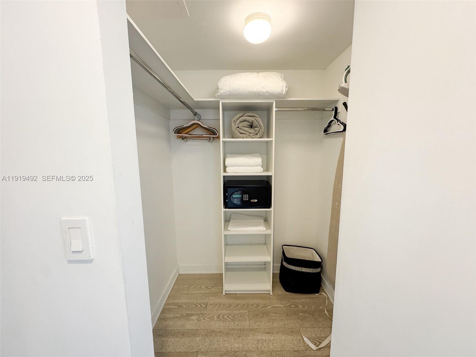 BEACHWALK CONDOMINIUM - Residential