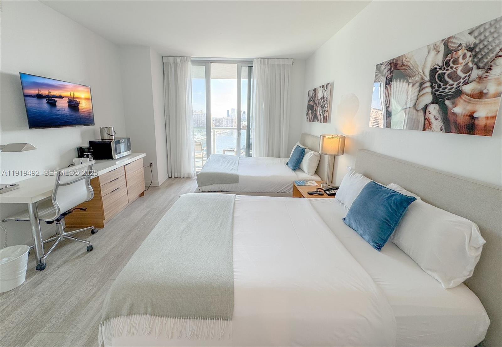 BEACHWALK CONDOMINIUM - Residential