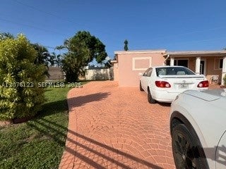 17201 NW 54th Ct, Miami Gardens FL 33055
