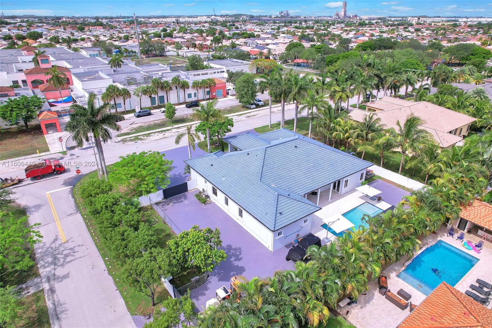 CASTELLON ESTATES SUBDIVI - Residential