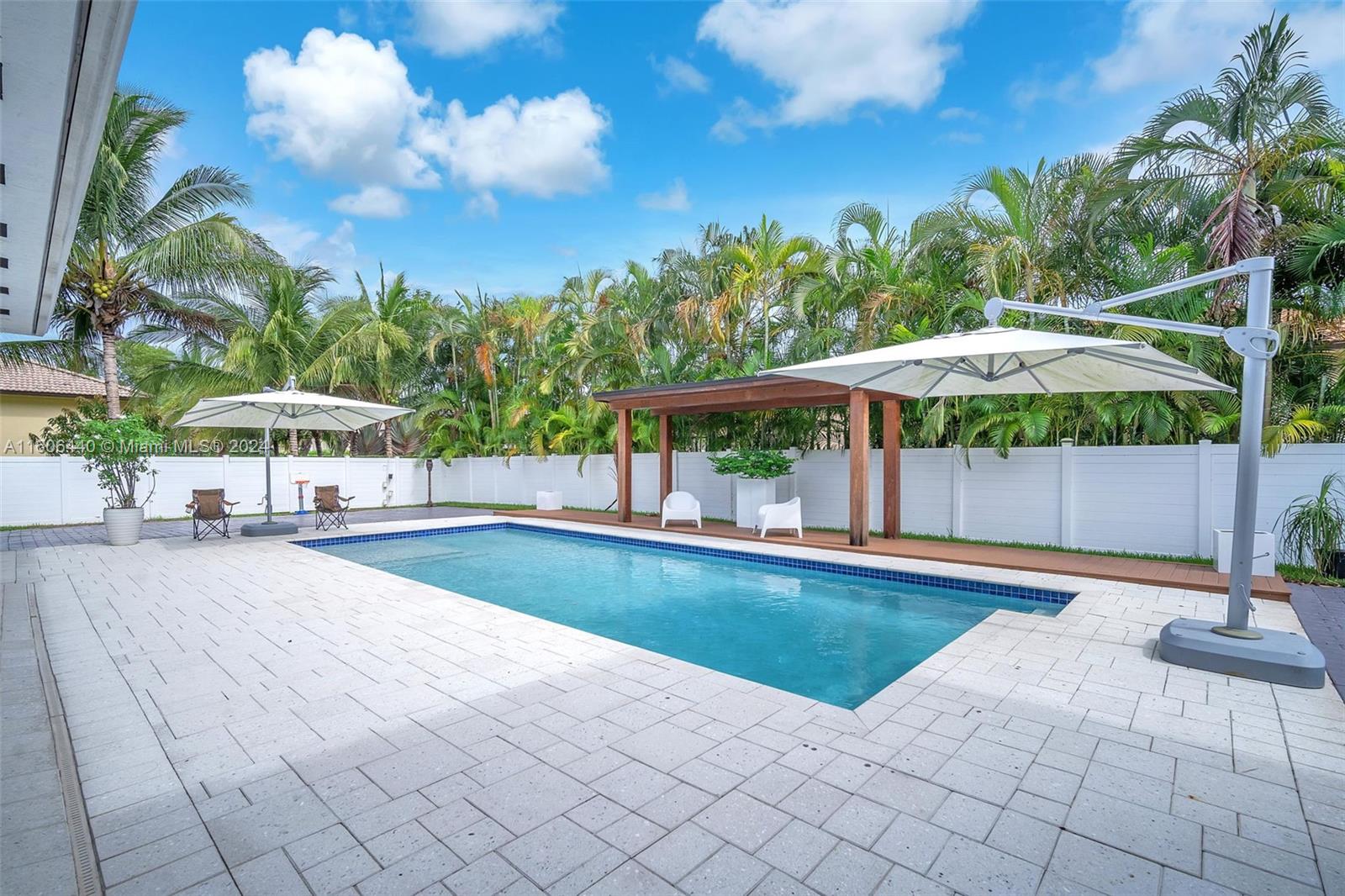 CASTELLON ESTATES SUBDIVI - Residential