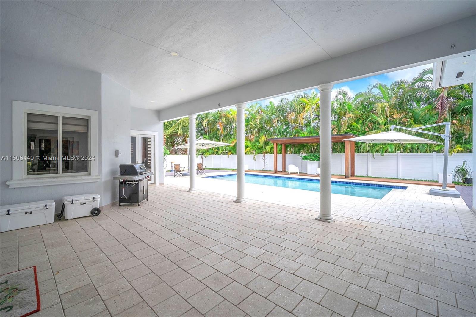 CASTELLON ESTATES SUBDIVI - Residential