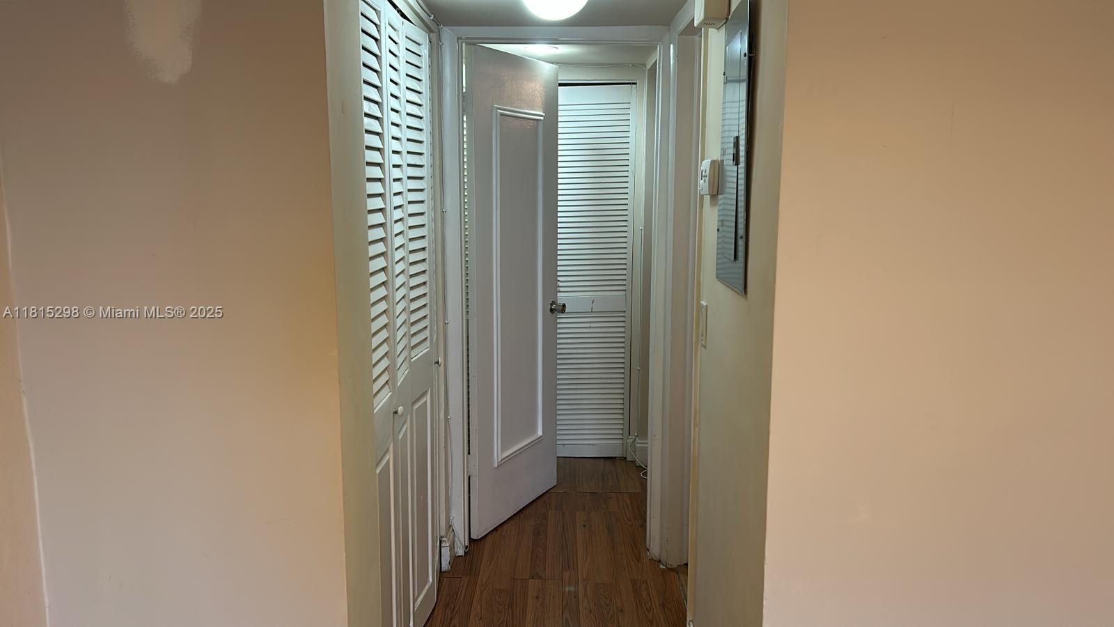 SUTTON HOUSE CONDO - Residential Lease