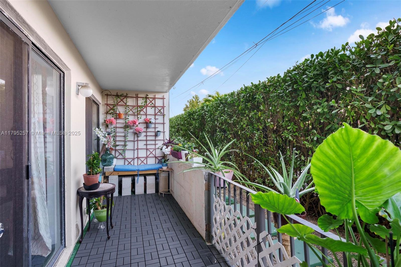MIAMI SHORES CONDO - Residential Lease