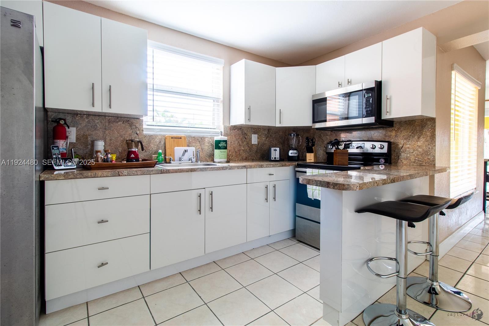 LAWRENCE EST LAND COS SUB - Residential Lease