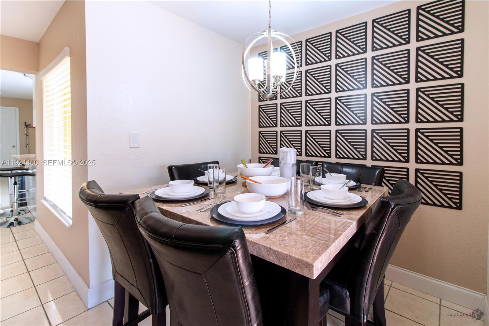 LAWRENCE EST LAND COS SUB - Residential Lease