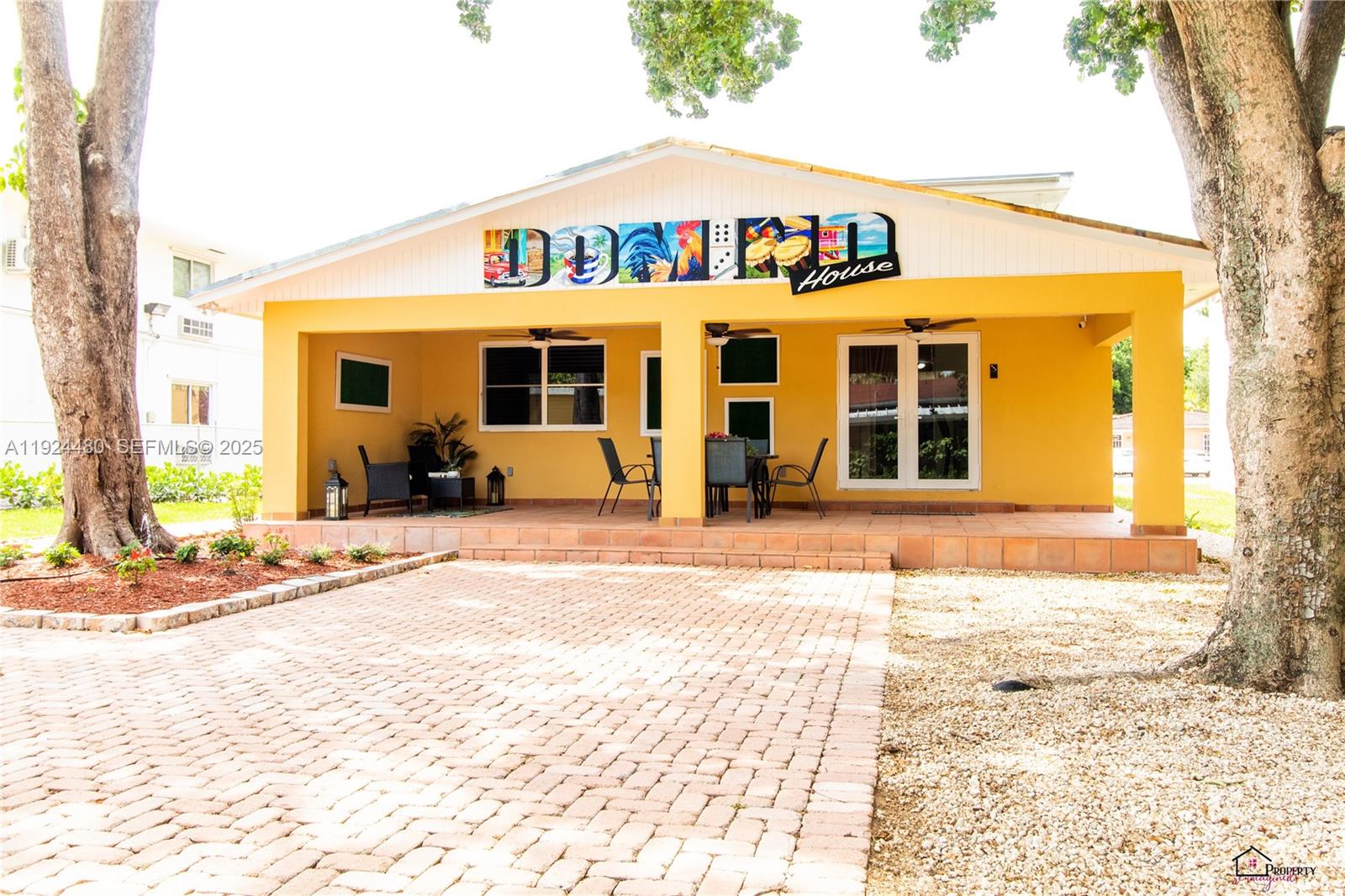 LAWRENCE EST LAND COS SUB - Residential Lease