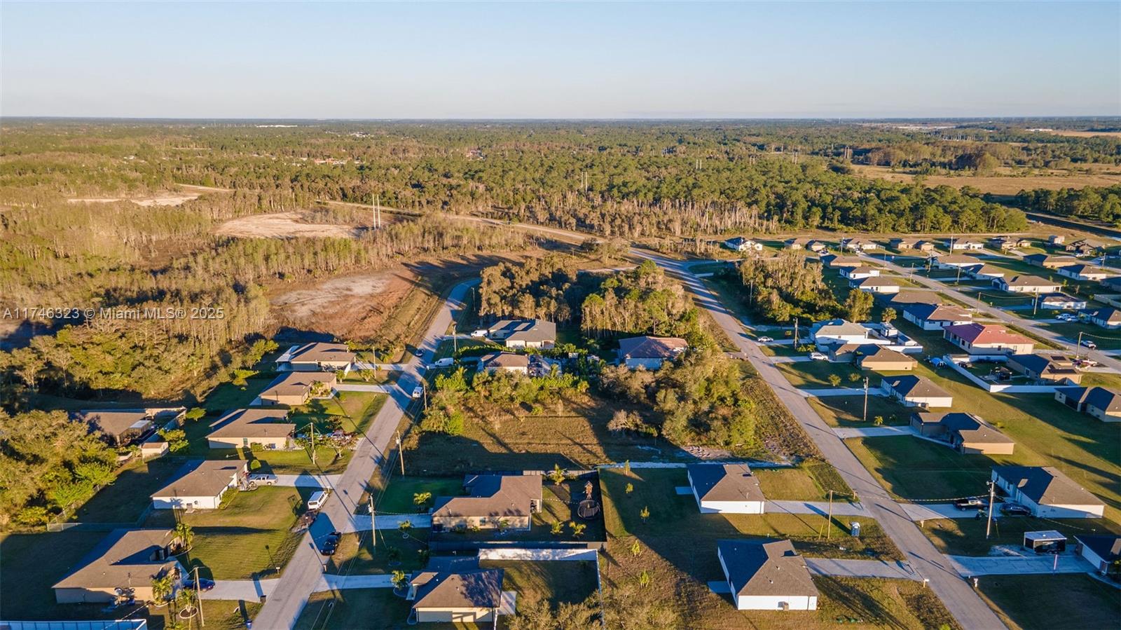 Mirror Lakes - Residential