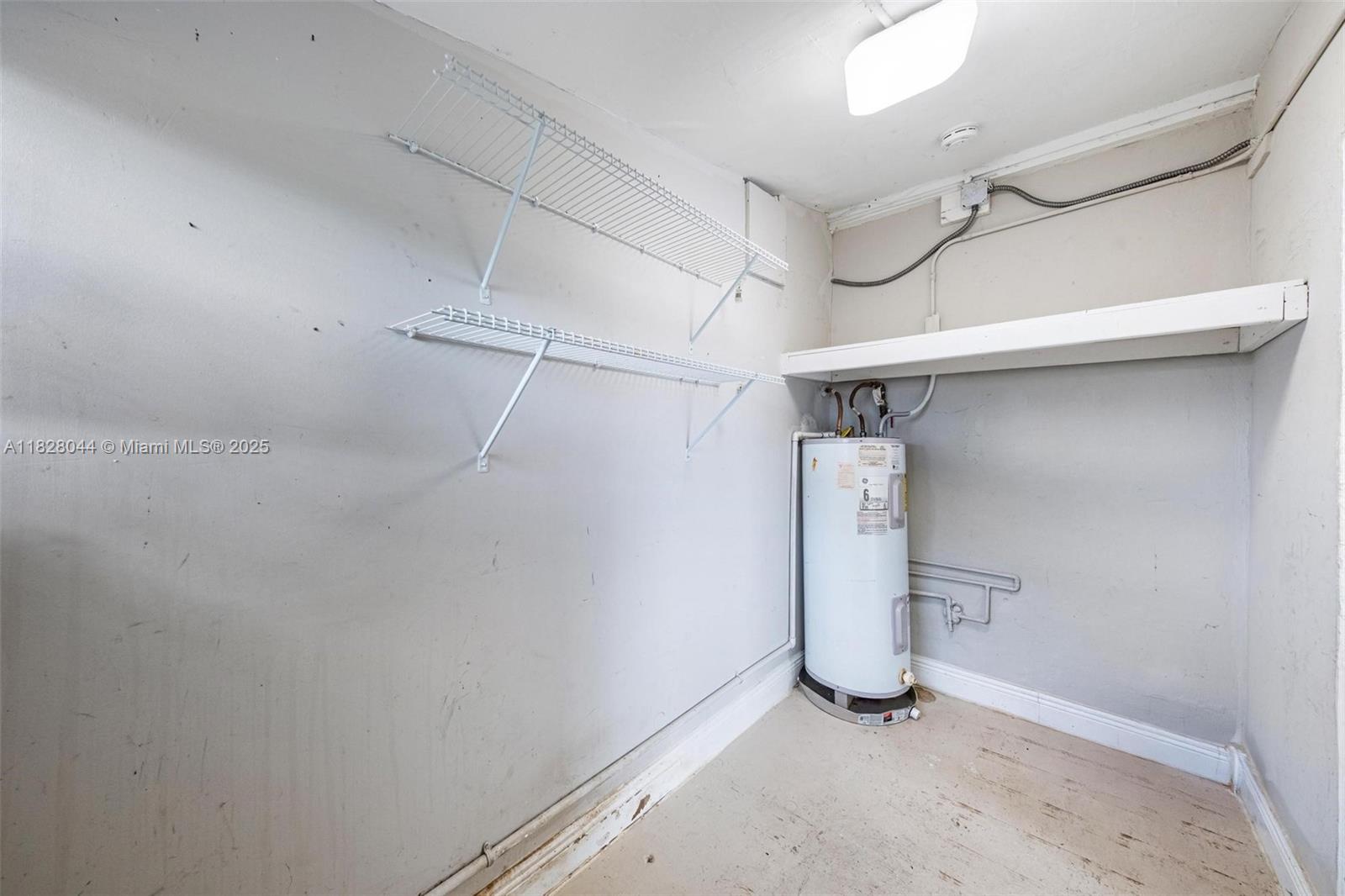 TWIN LAKES HOMES SEC 3 - Residential