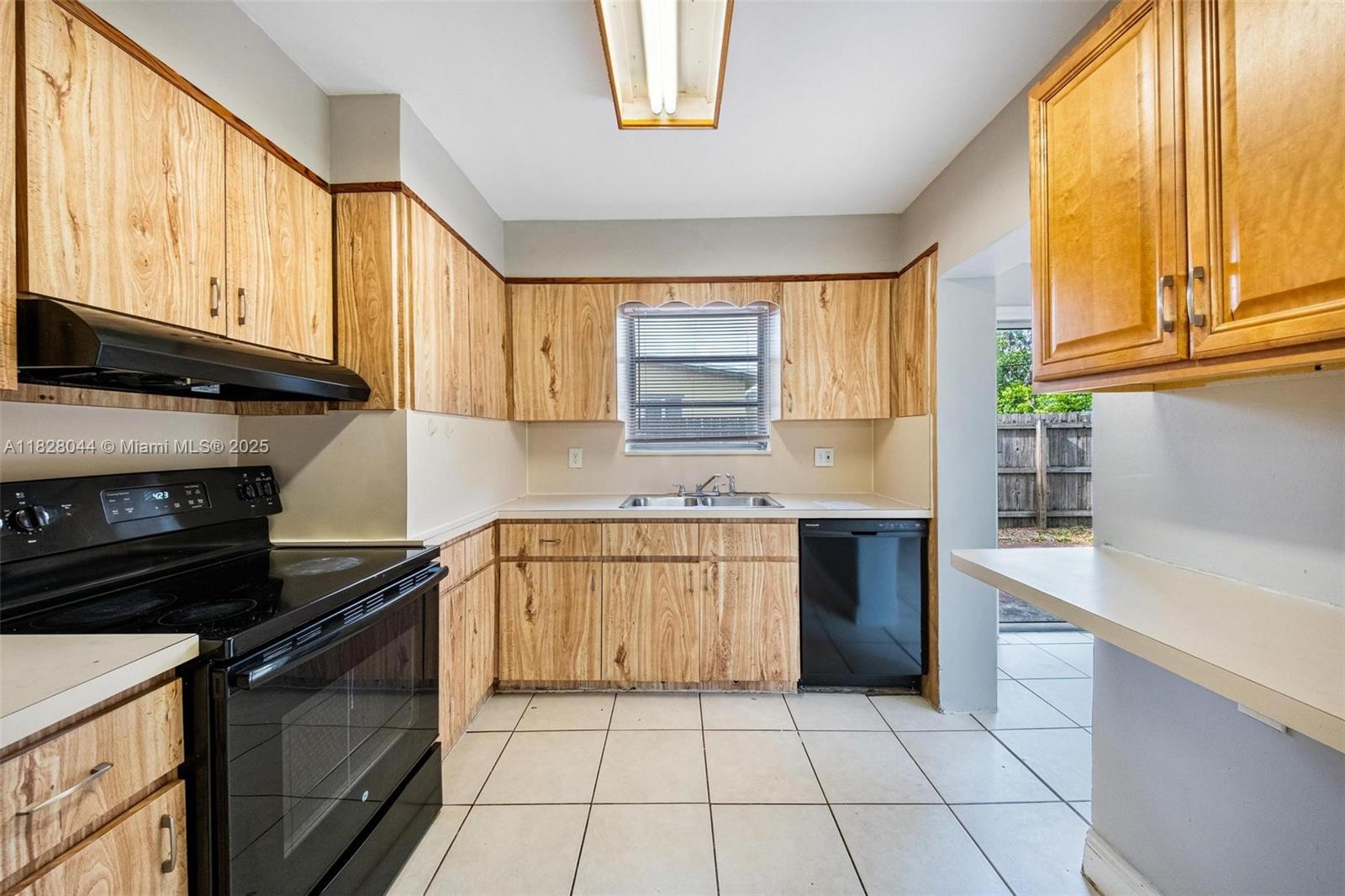 4130 NW 12th Ave