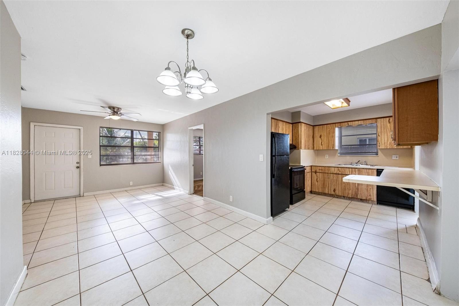 TWIN LAKES HOMES SEC 3 - Residential