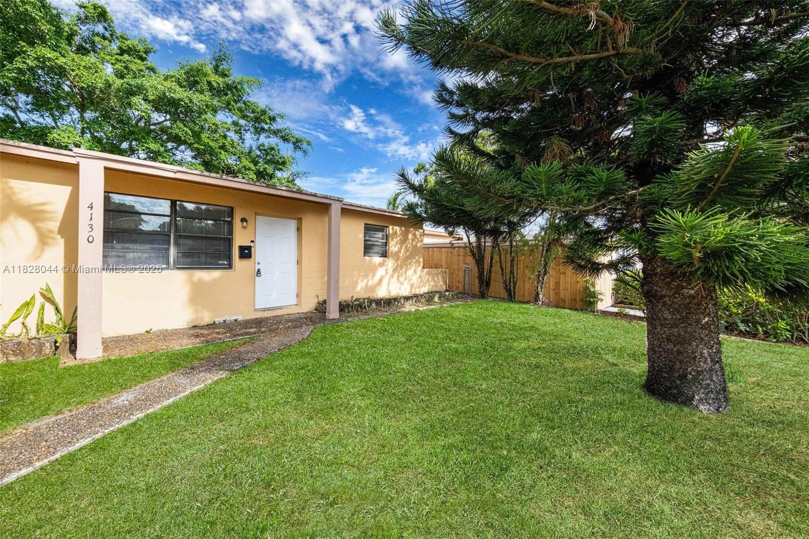 TWIN LAKES HOMES SEC 3 - Residential