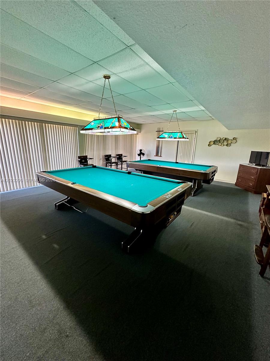 ISLAND CLUB FOUR CONDO - Residential