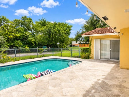 12601 STIRLING RD — listing photo 12
