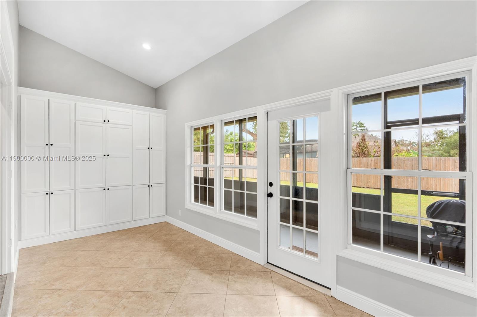 Inwood Landing - Residential