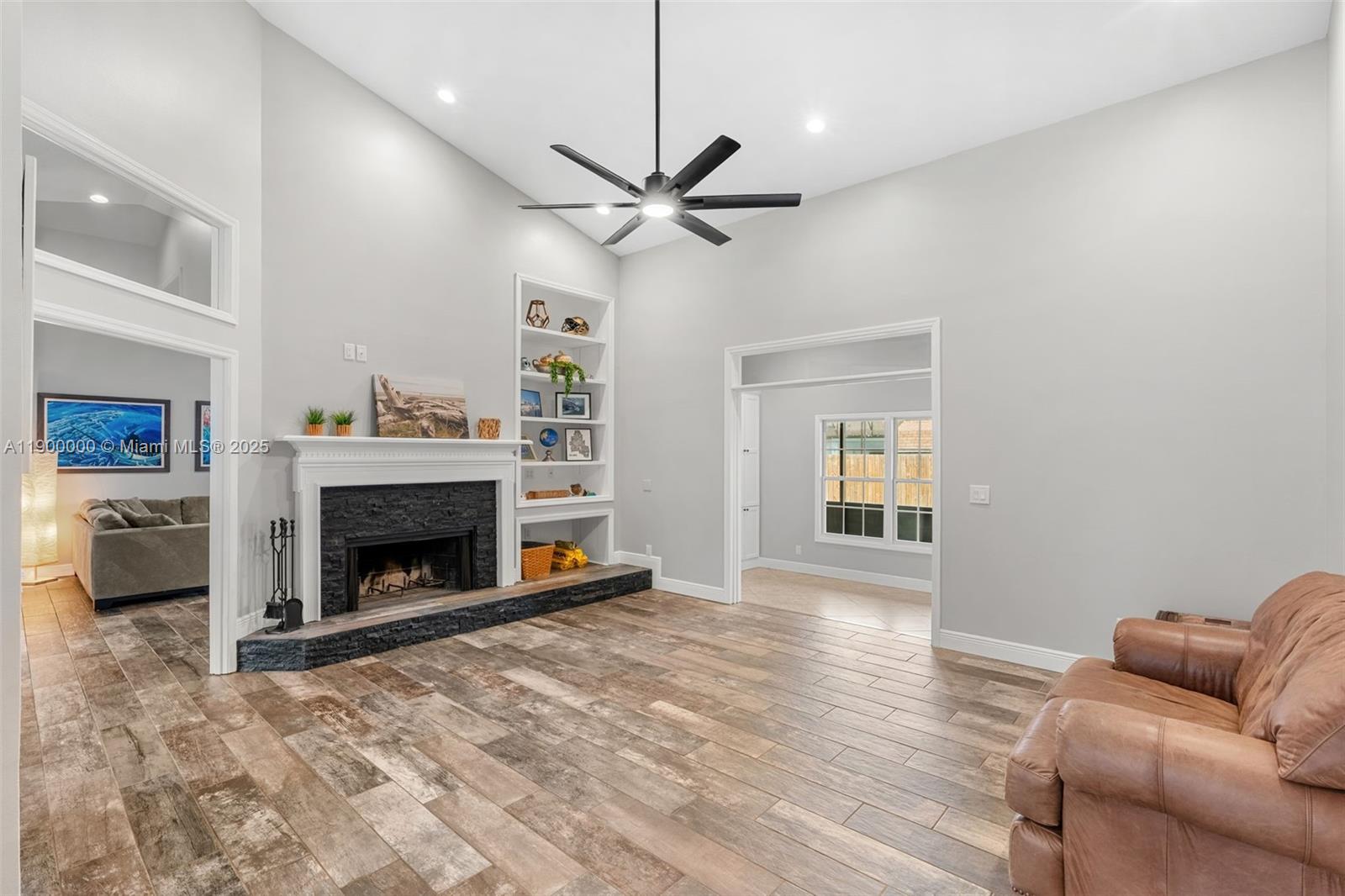 Inwood Landing - Residential