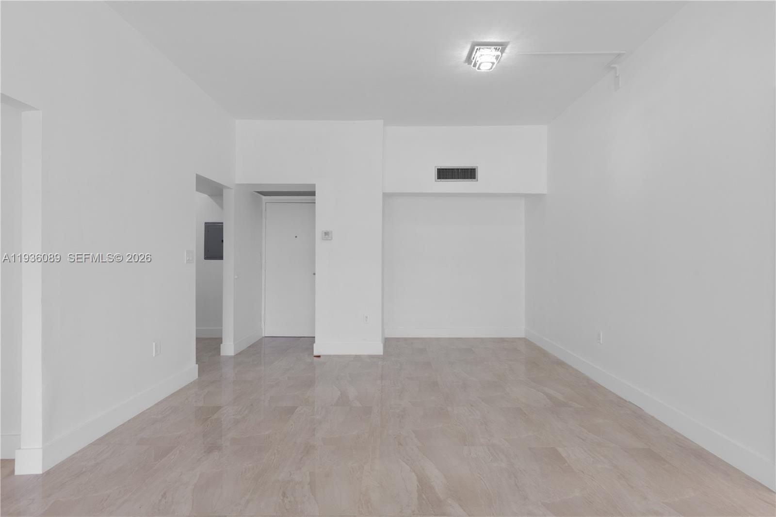 3731 N Country Club Dr 124