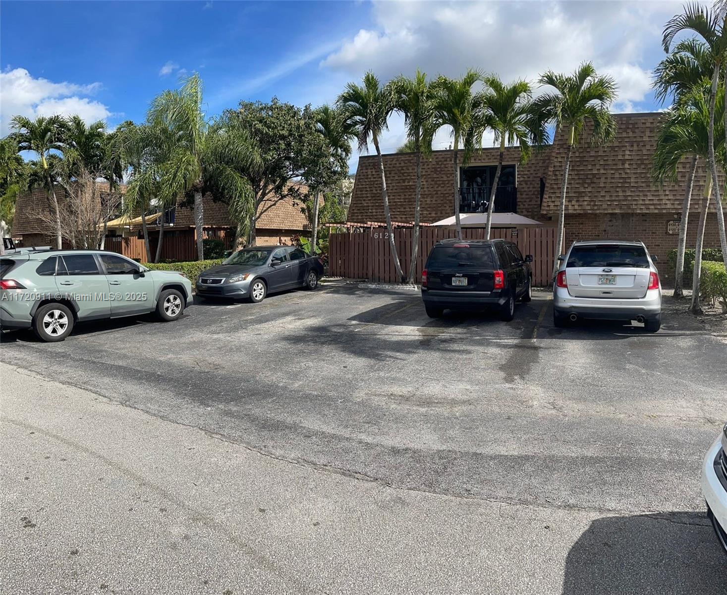 Property for Sale at 6130 Nw 54th Ln 6130, Tamarac, Broward County, Florida - Bedrooms: 3 
Bathrooms: 3  - $378,900