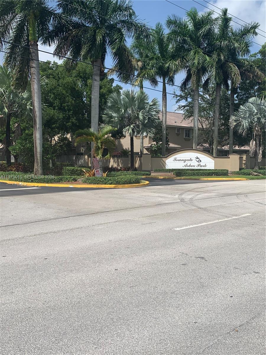 TOWNGATE CONDO THIRTEEN - Residential Lease