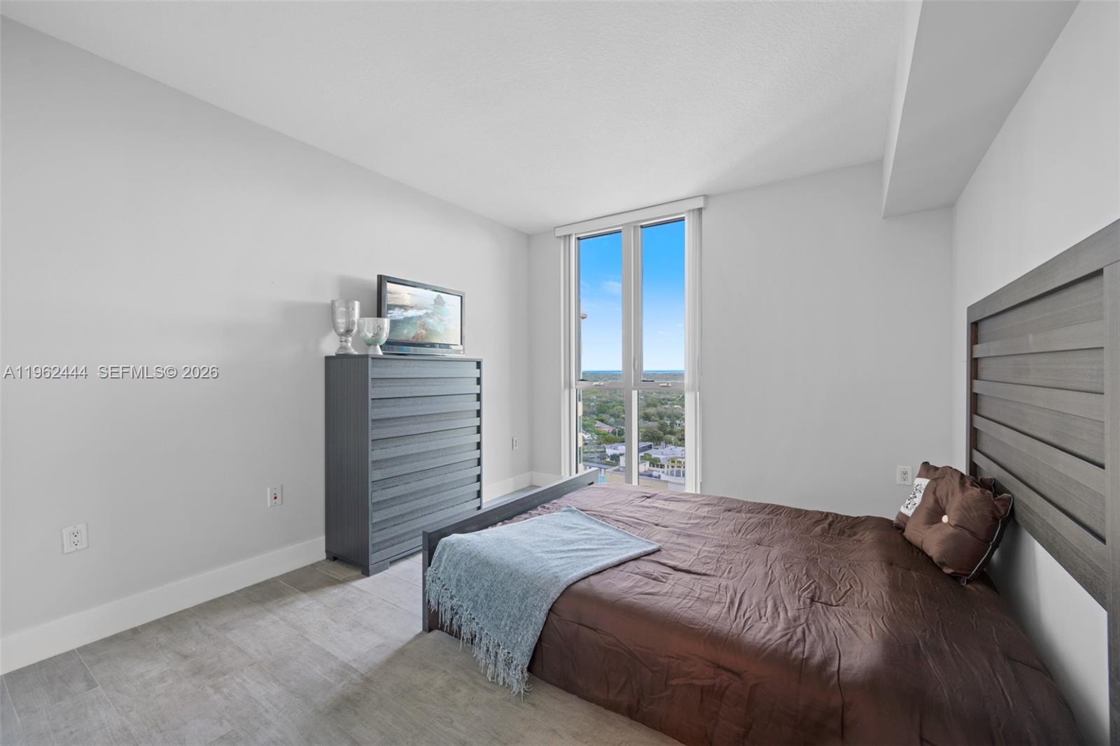 METROPOLIS II AT DADELAND - Residential