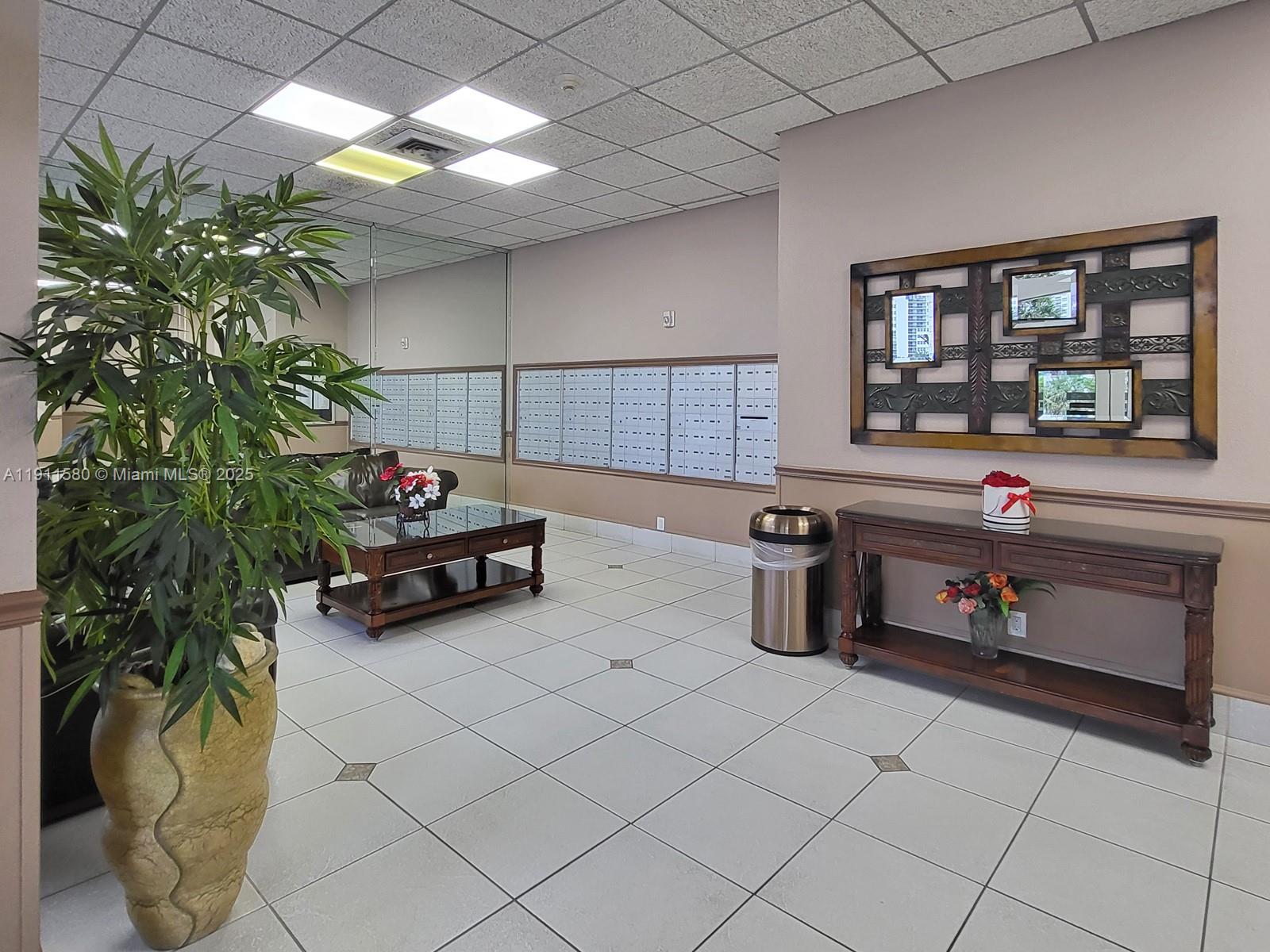 IMPERIAL TOWERS CONDO - Residential Lease