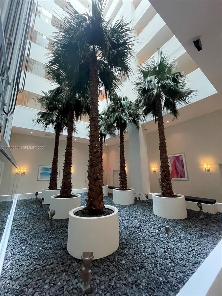 THE ATRIUM AT AVENTURA CO - Residential