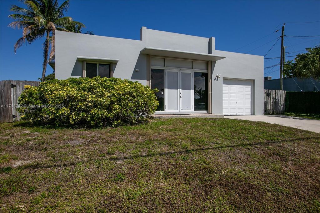listing image 0