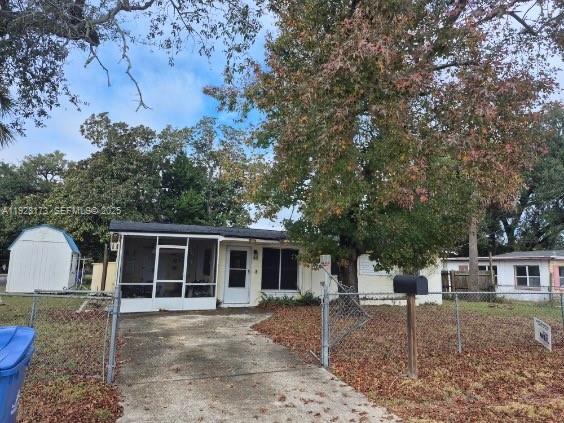 DELTONA LAKES UN 14 - Residential