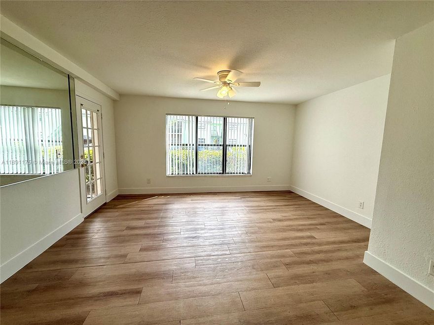 First and security deposit required ONLY TWO MONTHS!
This beautifully maintained 1-bedroom, 1 bath apartment offers a perfect blend of comfort and convenience. Featuring spacious living areas with plenty of natural light.
