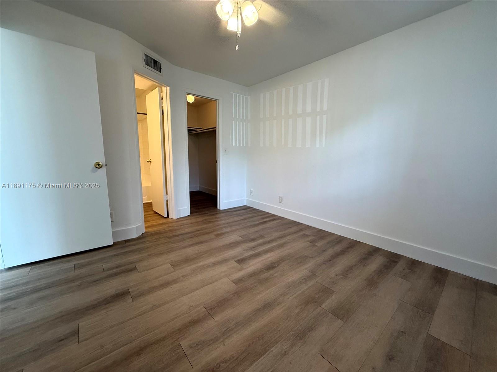 PRESERVE AT AVERY LAKES - Residential Lease
