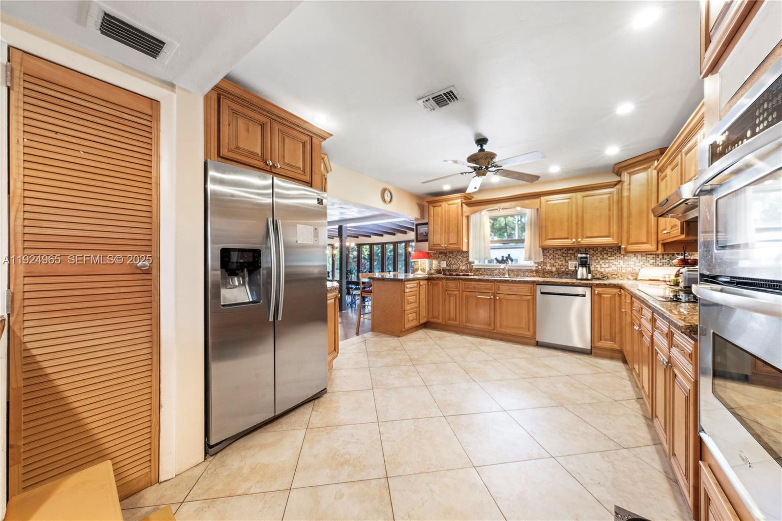 Histroic Plantation - Residential