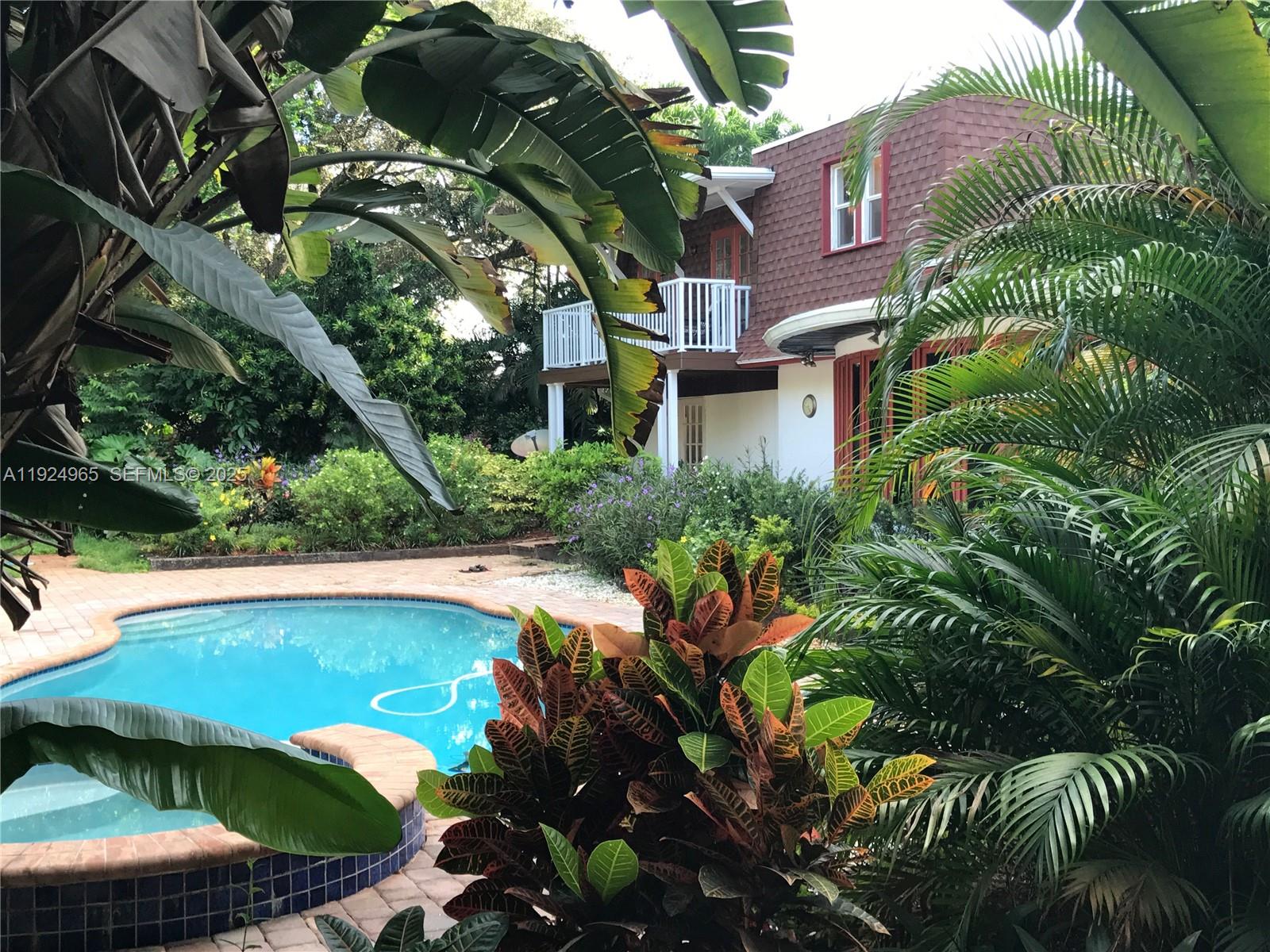 Histroic Plantation - Residential